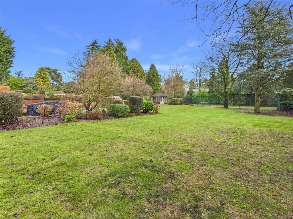 Additional image 24 of 5 bed detached house for saleKemp Road, Swanland HU14