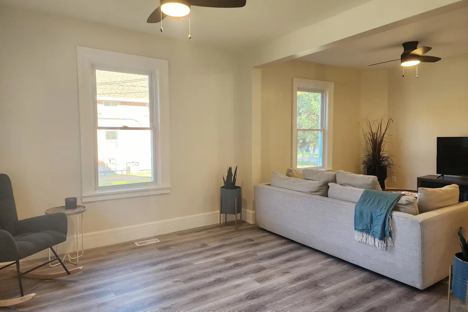 Additional image 2 of 12 Oak Street