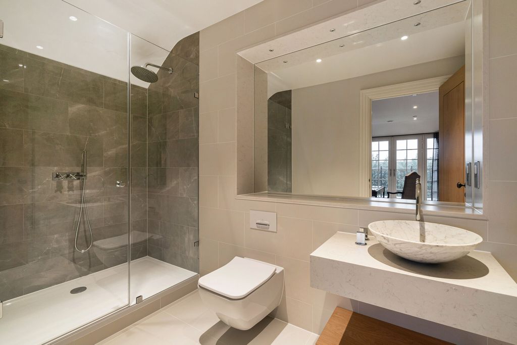 Additional image 9 of 3 bed penthouse for saleMagna Carta Park, The Huntingfield, Egham TW20