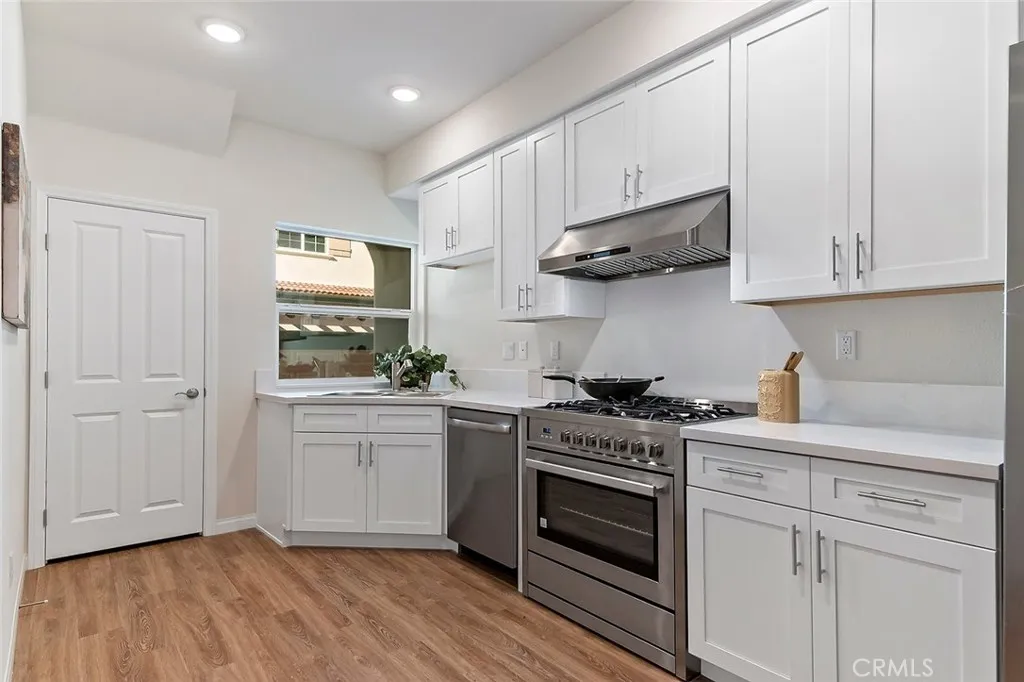 Additional image 20 of 961 E Phillips Boulevard Unit 01, Pomona, CA 91766