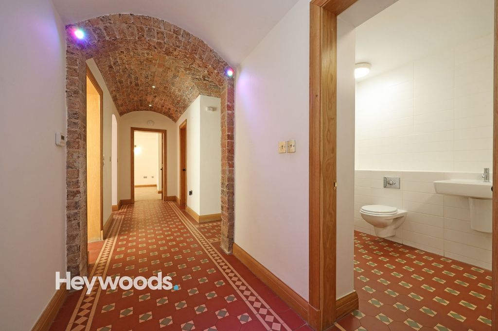 Additional image 16 of 2 bed flat for saleMaple Court, Sidmouth Avenue, Newcastle Under Lyme ST5