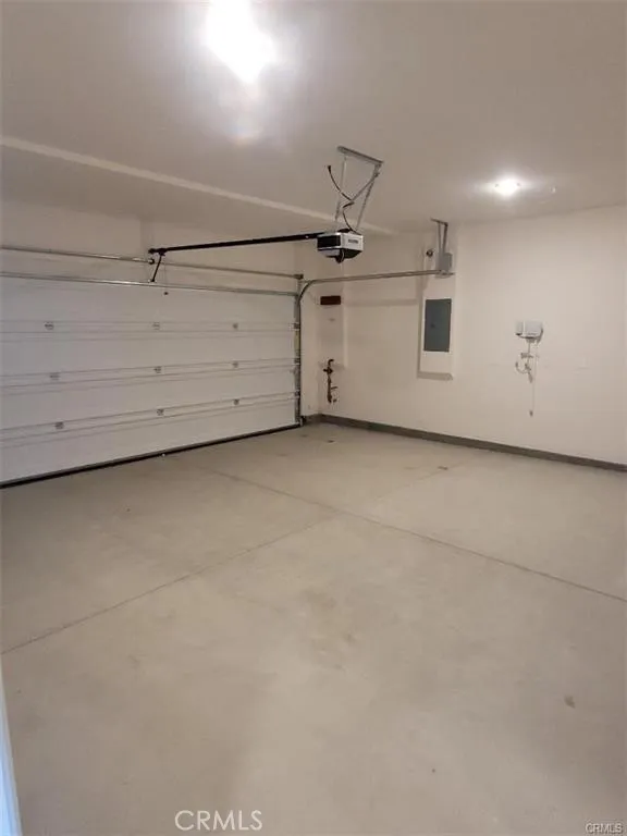 Additional image 16 of 2058 Bergamot St, Redlands, CA 92374