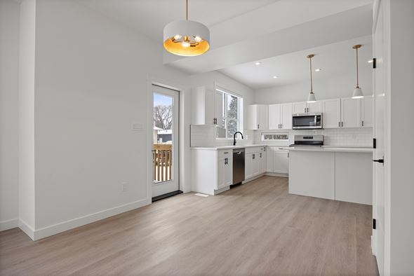 Main, 9948 161 Street Northwest, Edmonton, AB, T5P 3H7