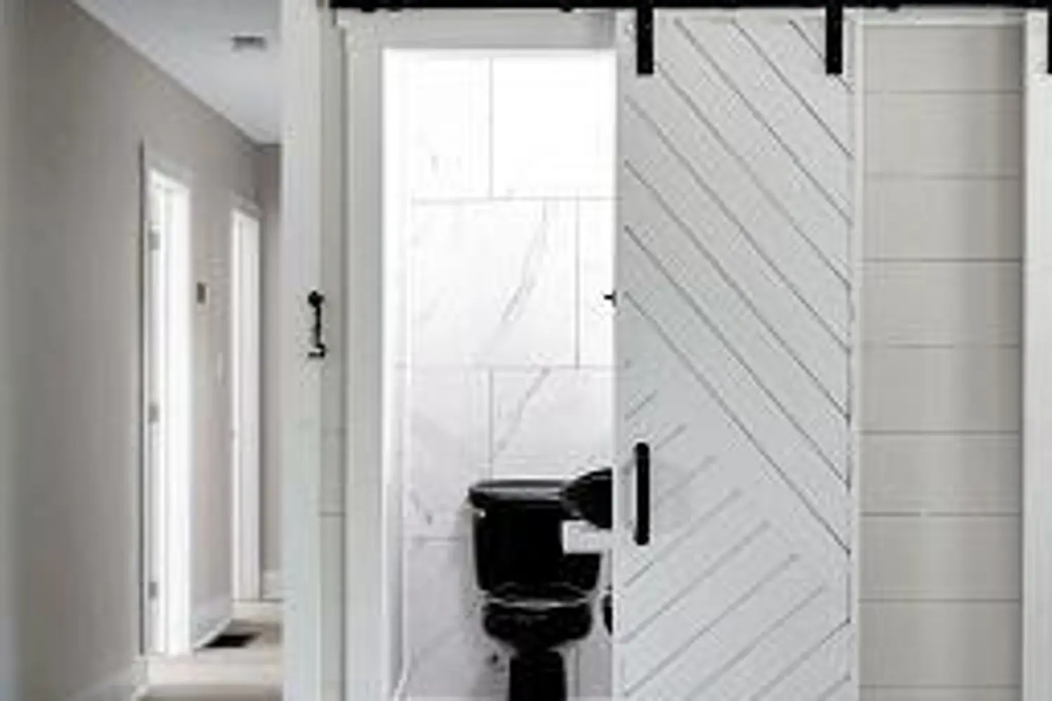 Additional image 12 of 236 Mcgill Street