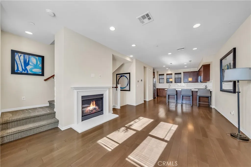 Additional image 9 of 14102 W Chapparel Lane, Van Nuys, CA 91405