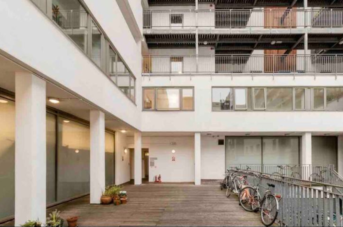 Additional image 3 of 2 Bed Flat, Dalston Kingsland Road, E8, N1 7GU