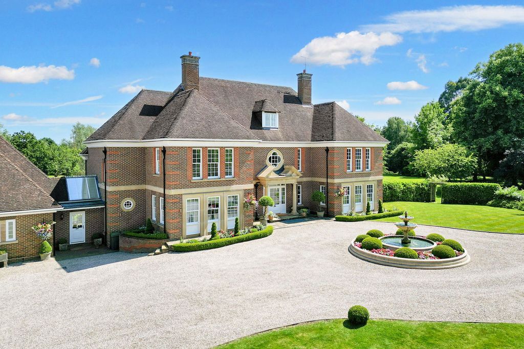 6 bed detached house for saleBeggar Hill, Fryerning, Ingatestone CM4
