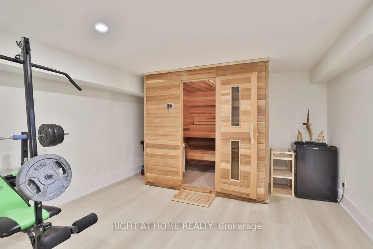 Additional image 15 of 471 Country Club Crescent