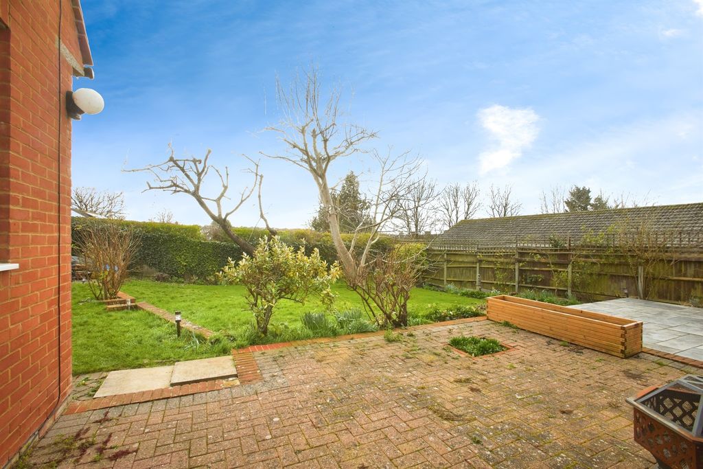 Additional image 6 of 4 bed link detached house for saleHolders Road, Amesbury, Salisbury SP4
