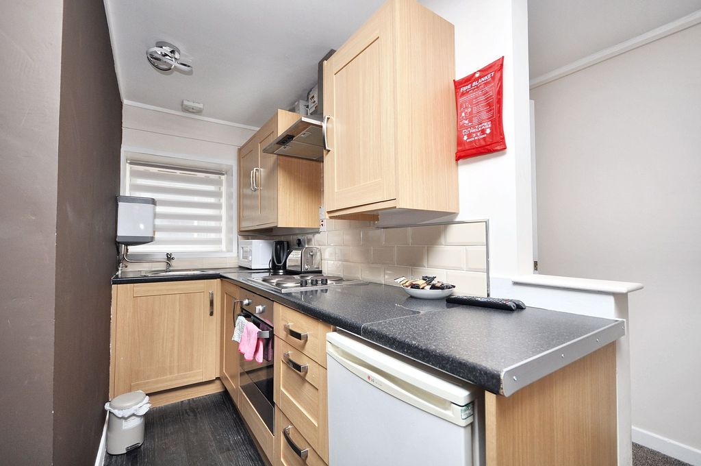 Additional image 8 of 2 bed flat for sale102 Queen Street, Newton Stewart DG8