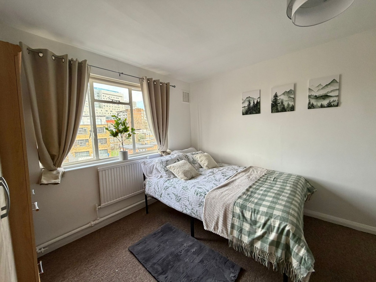 Additional image 9 of Room in a Shared Flat, Commercial Road, E1, N1 7GU