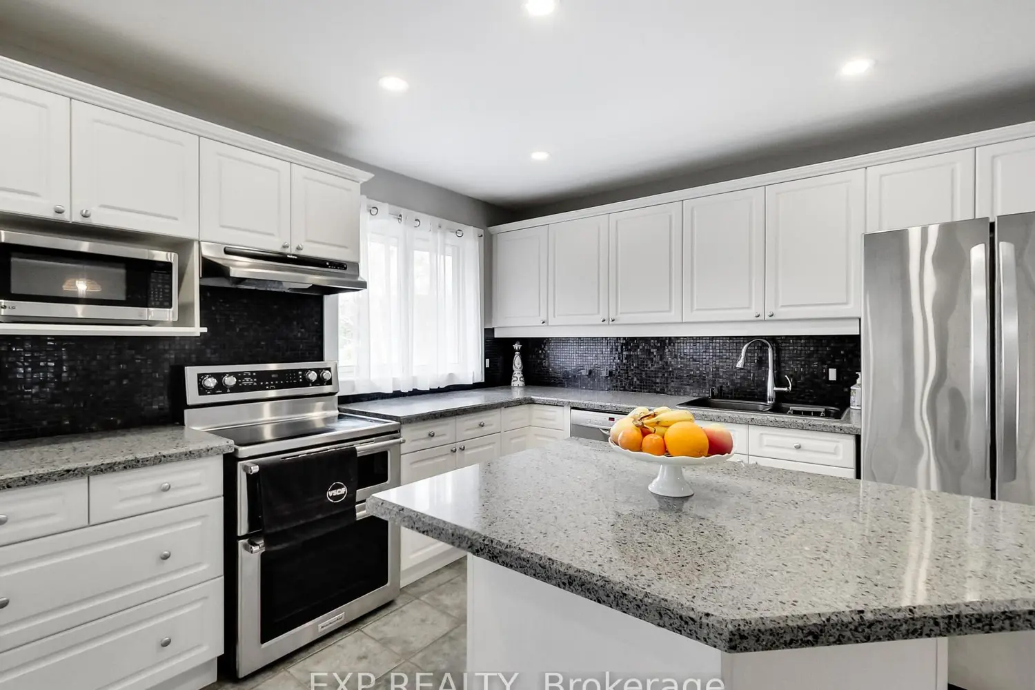 Additional image 8 of 2145 Sherobee Road 101