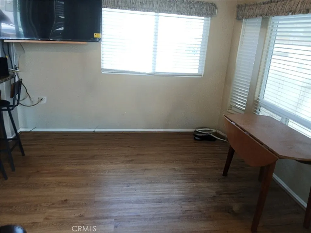 Additional image 4 of 1382 Western Dr, San Jacinto, CA 92583