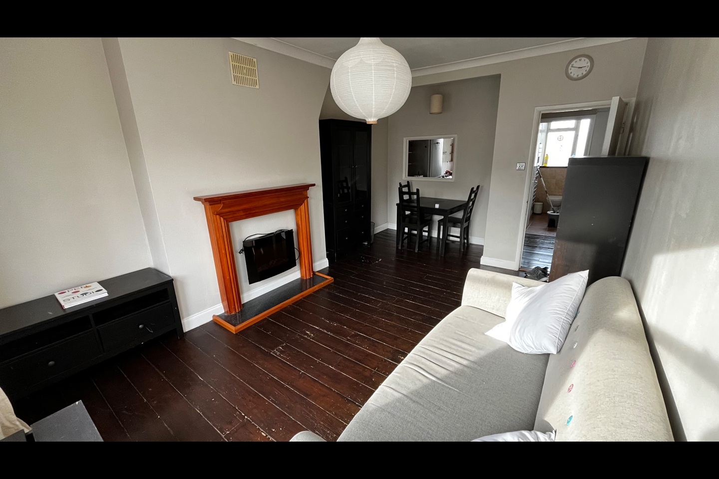 1 Bed Flat, Penford Street, SE5, N1 7GU