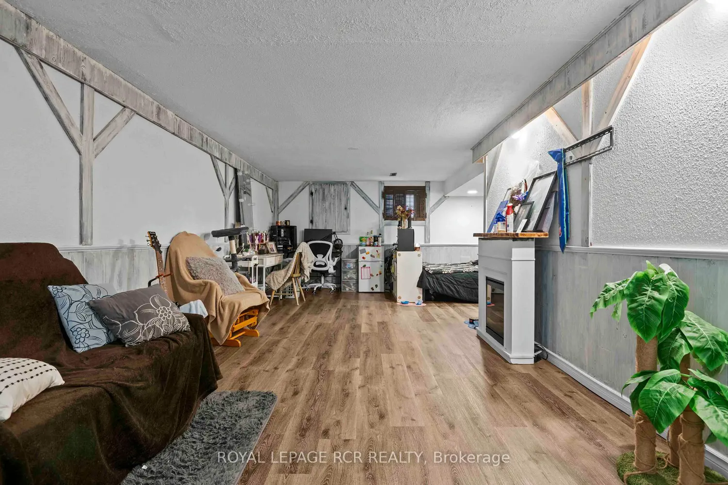 Additional image 12 of 18 Spruyt Avenue