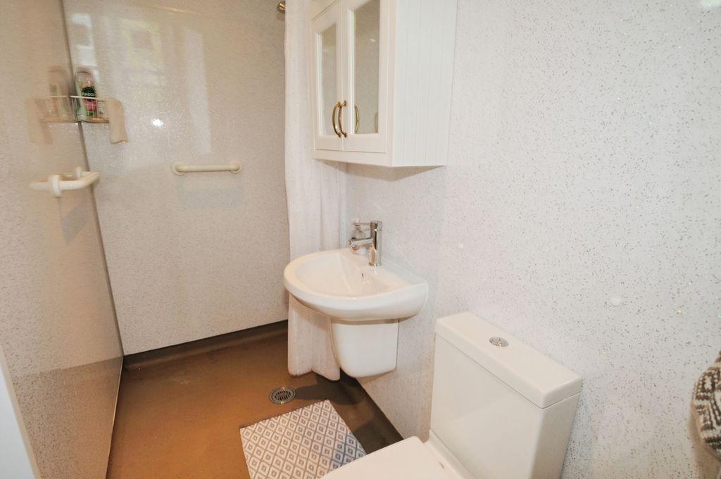 Additional image 12 of 3 bed flat for saleHaywood Road, Moffat, Dumfries And Galloway DG10