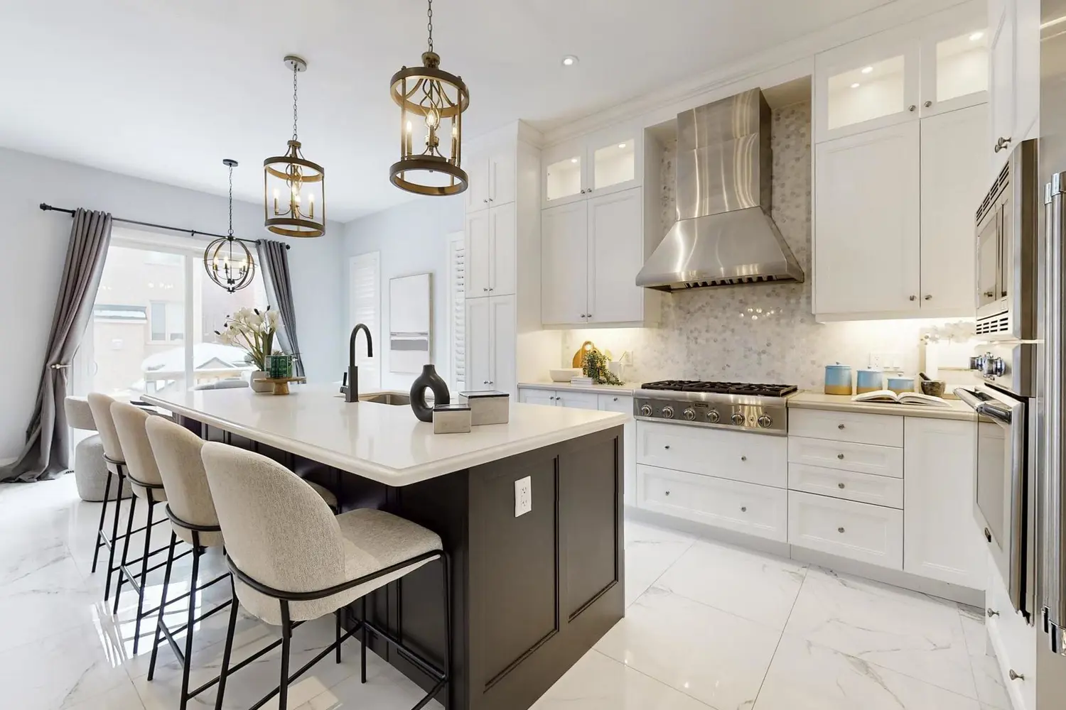 39 Giardina Crescent photo 5