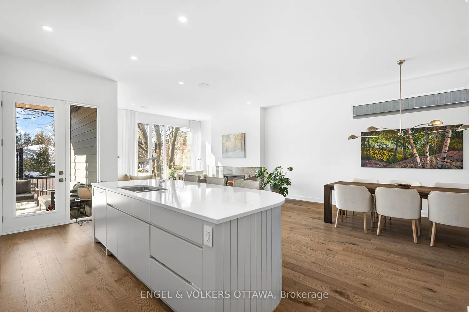 Additional image 3 of 508 Roosevelt Avenue