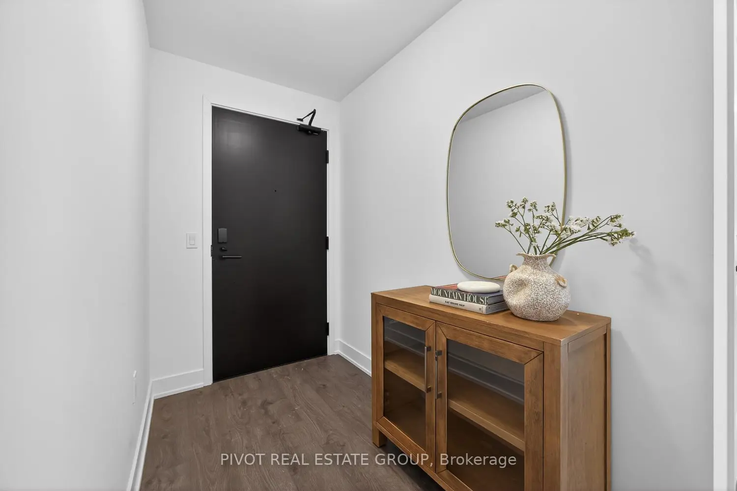 Additional image 9 of 2333 Khalsa Gate 210