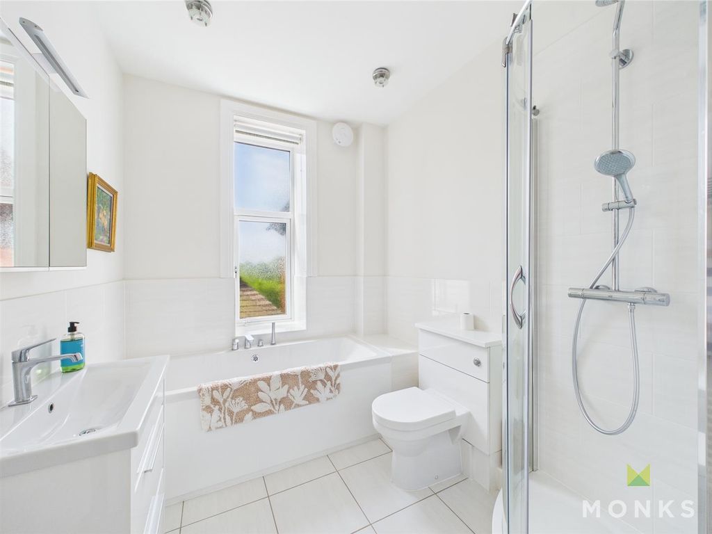 Additional image 9 of 2 bed flat for saleKennedy Road, Shrewsbury SY3