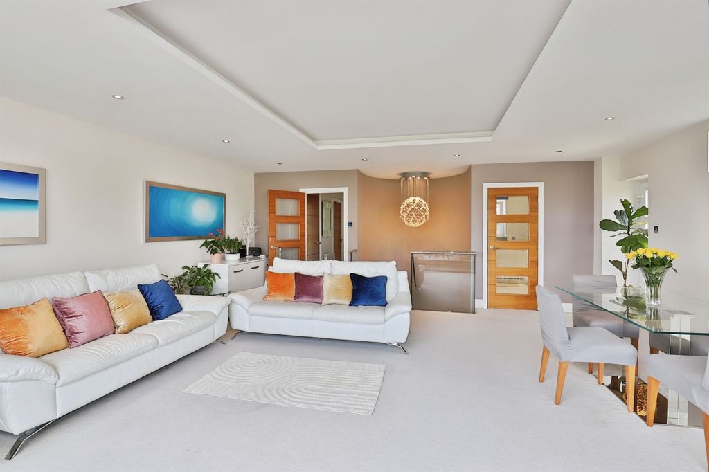 Additional image 8 of 3 bed maisonette for saleSeacombe Road, Poole BH13