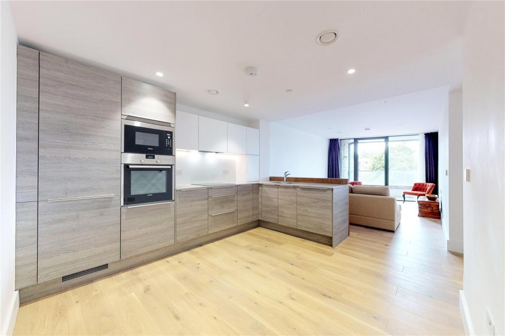 Additional image 2 of 1 Bed Flat, Kingsland High Street, E8, N1 7GU