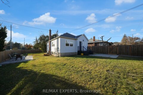Additional image 8 of 4 Larchmere Avenue, Toronto, ON, M9L 2N1