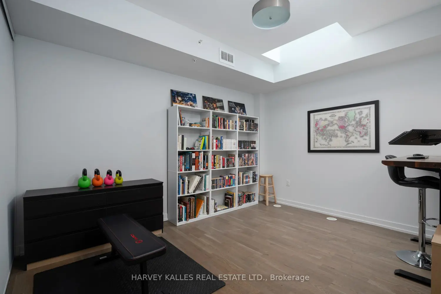 Additional image 5 of 140 Broadview Avenue 45