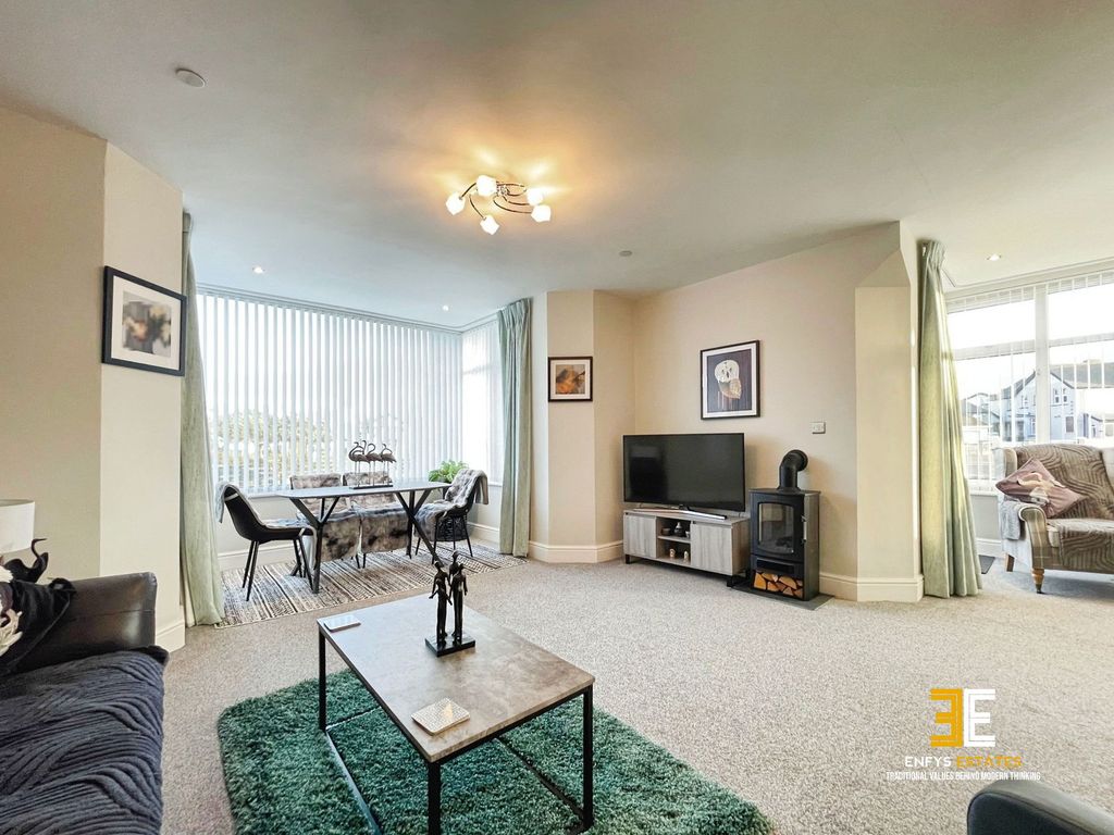 Additional image 2 of 2 bed flat for saleAdmiral House, West Parade, Llandudno LL30