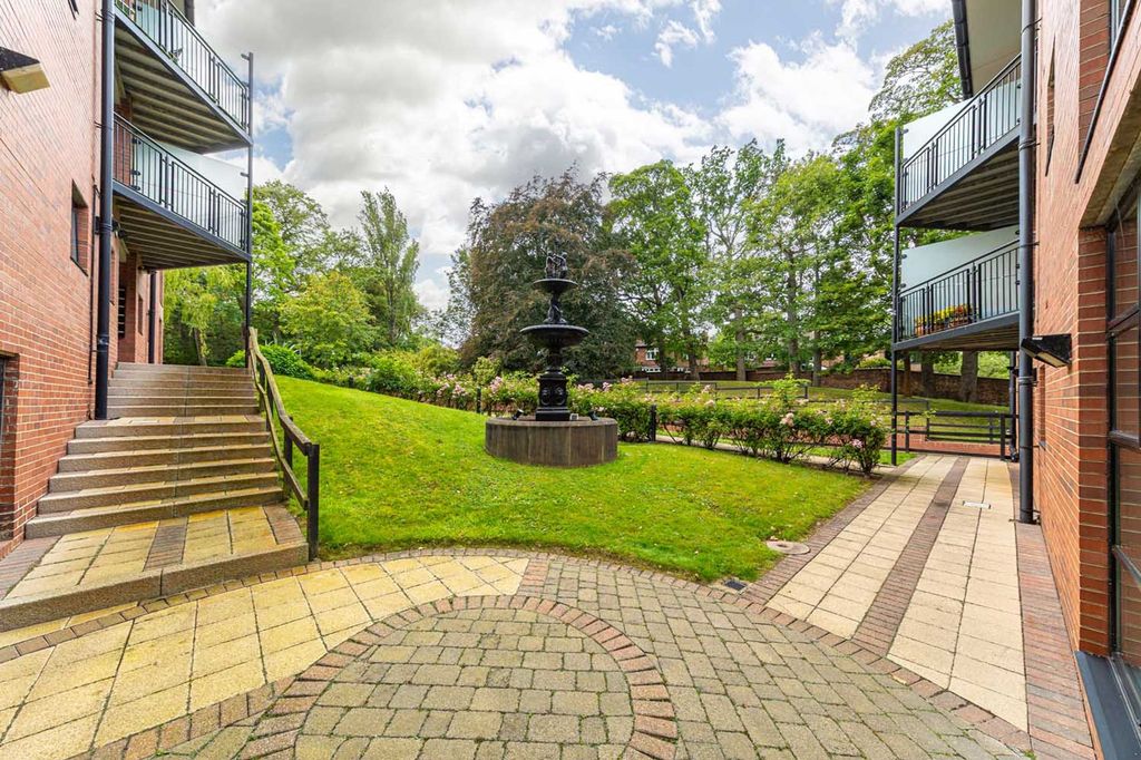 Additional image 13 of 3 bed flat for sale4 Adderstone Court, Adderstone Crescent, Jesmond, Newcastle Upon Tyne, Tyne And Wear NE2