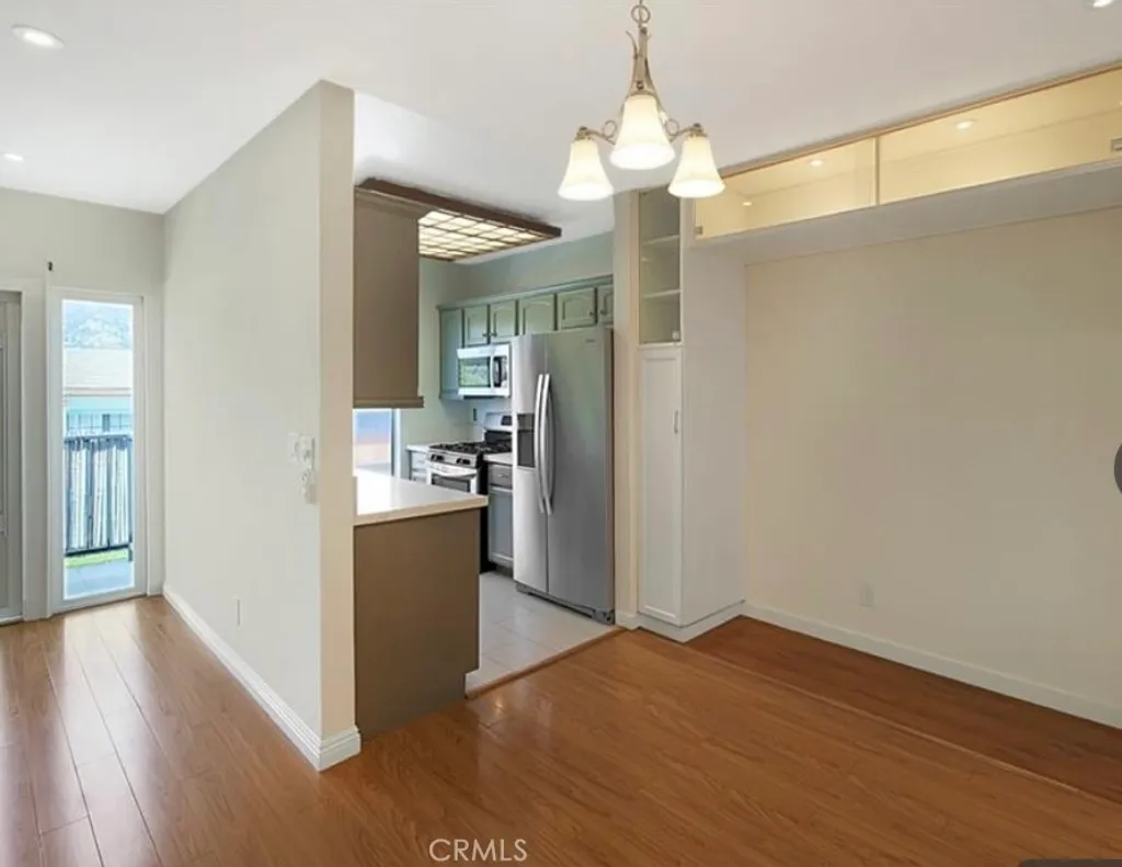 Additional image 6 of 409 Burchett St Unit 315, Glendale, CA 91203