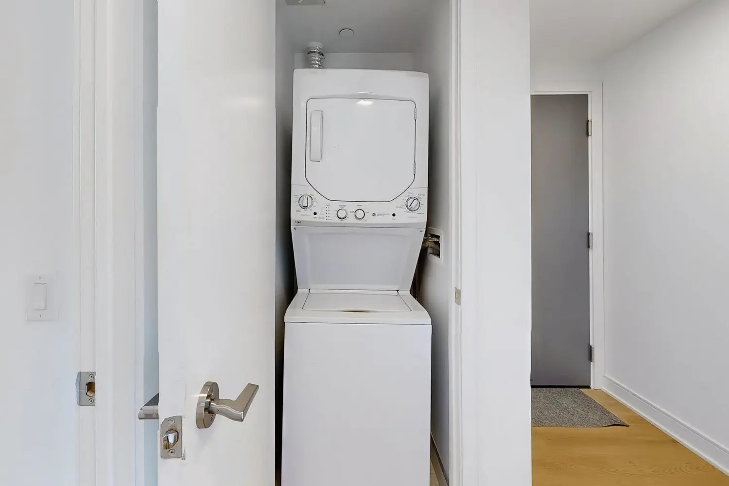 Additional image 15 of 86 Dundas Street 1103