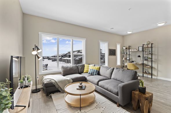 Office: 5000 Green Jewel Boulevard, Regina, SK, S4V 3T9