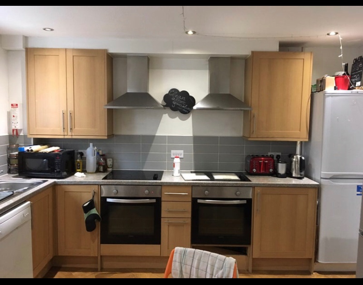 Room in a Shared House, Ivinghoe House, N7, N1 7GU