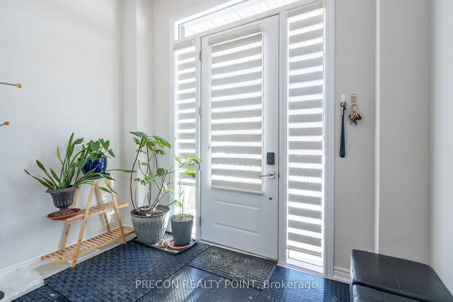 Additional image 2 of 100 Starfire Crescent