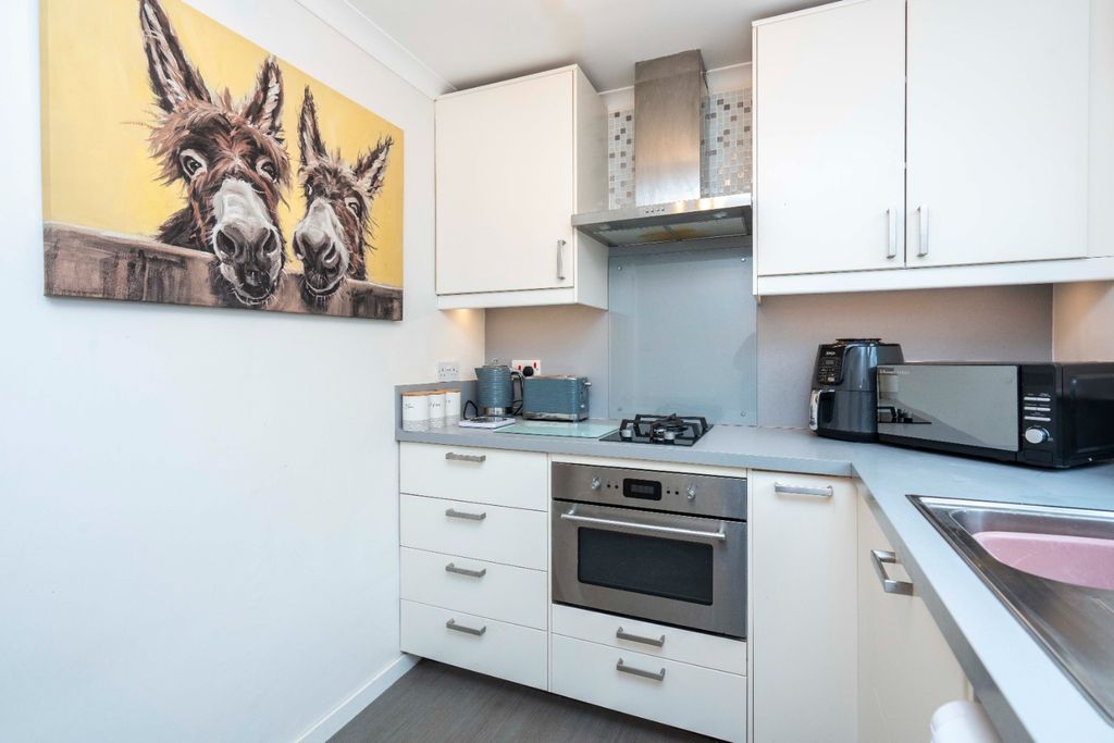 Additional image 3 of 1 bed flat for saleKirkfield East, Livingston Village EH54
