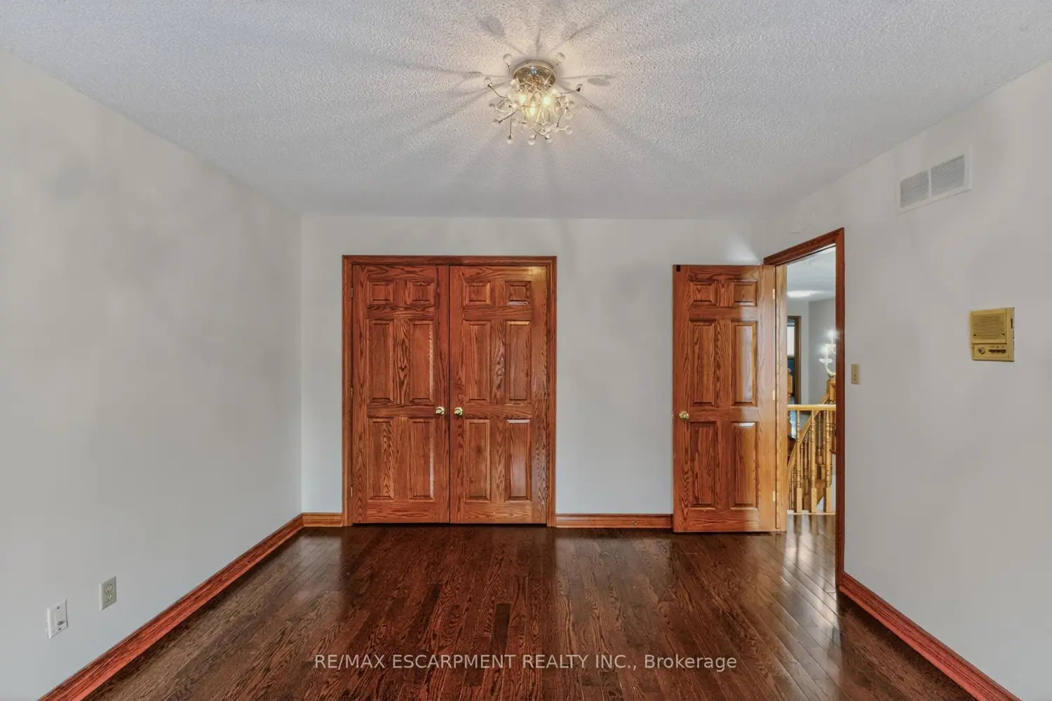 Additional image 6 of 41 Candor Crescent