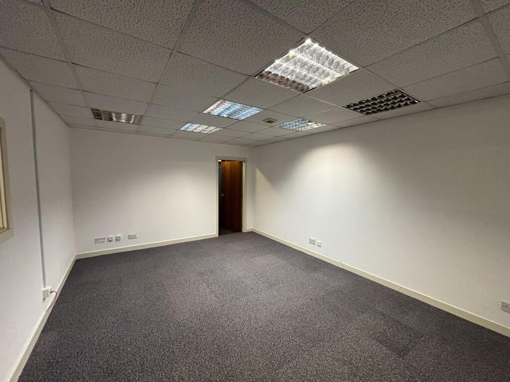 Additional image 3 of Unit 1, Union Glen, Aberdeen, Aberdeenshire, AB11 6ER