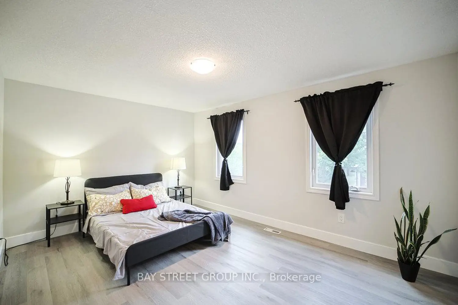 Additional image 10 of 2200 Glenwood School Drive 28