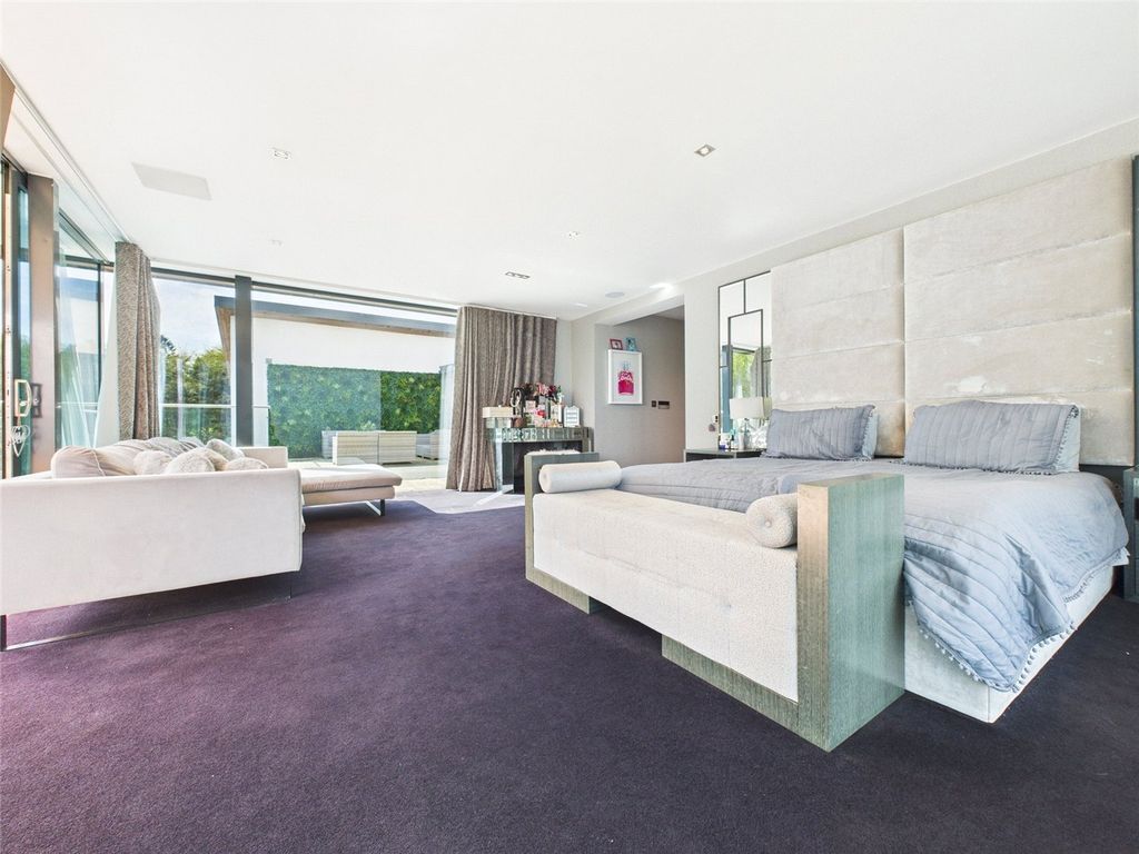 Additional image 13 of 5 bed detached house for saleAshford Hill Road, Headley, Thatcham, Hampshire RG19