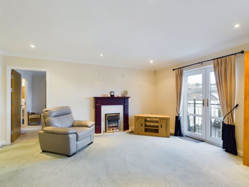 Additional image 4 of 2 bed flat for saleHafan Tywi, The Parade, Carmarthen SA31