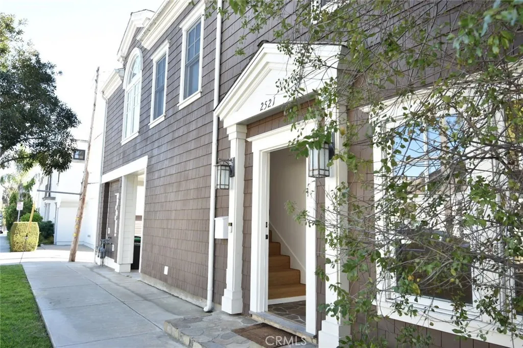 Additional image 2 of 2521 2nd Ave, Corona Del Mar, CA 92625