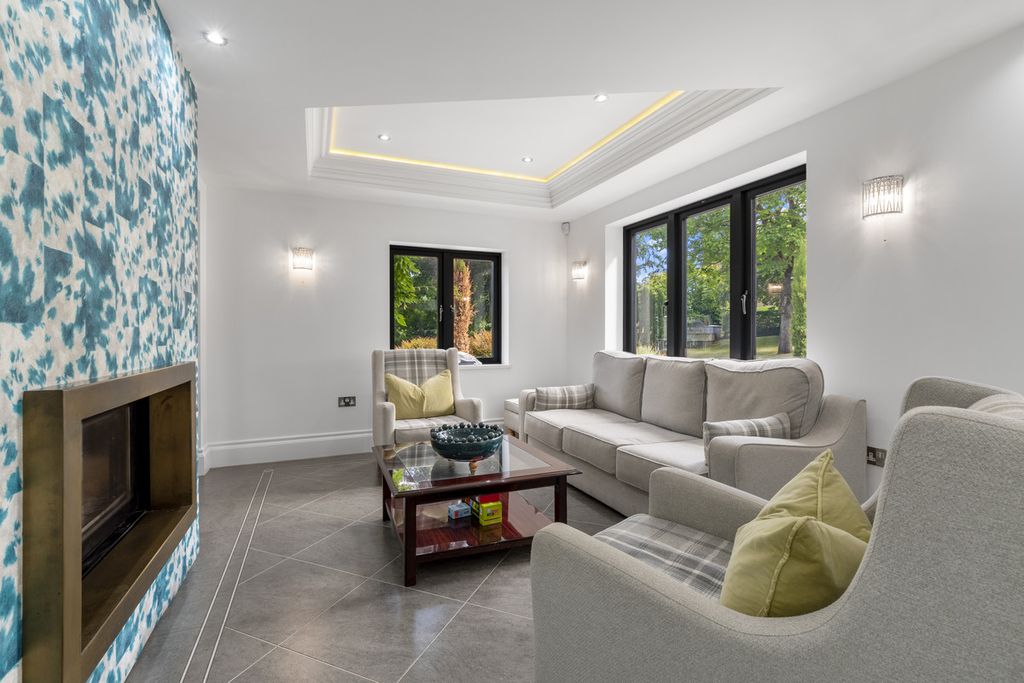 Additional image 24 of 6 bed detached house for saleWawensmere Road, Henley-In-Arden B95