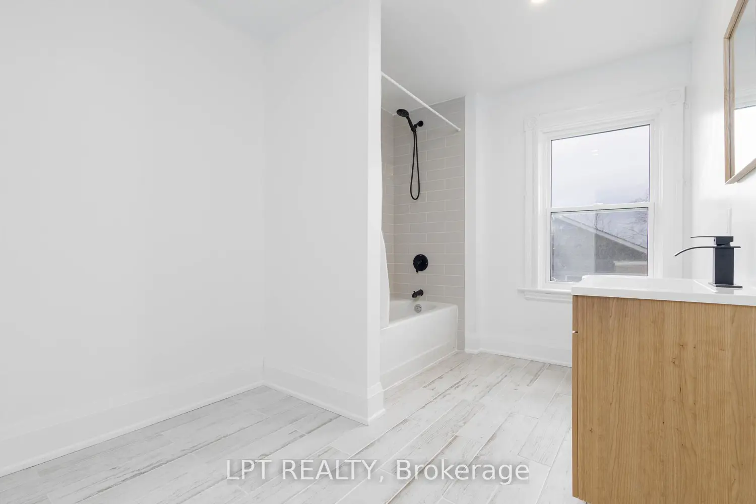 Additional image 11 of 249 Harvey Street