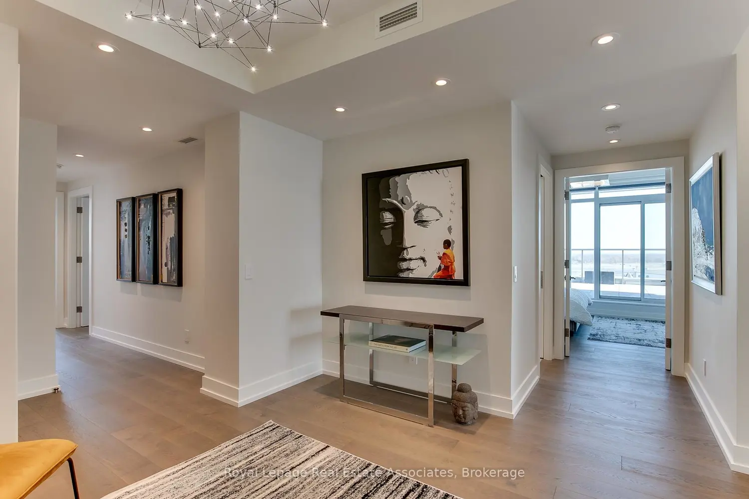 90 Stadium Road 1002