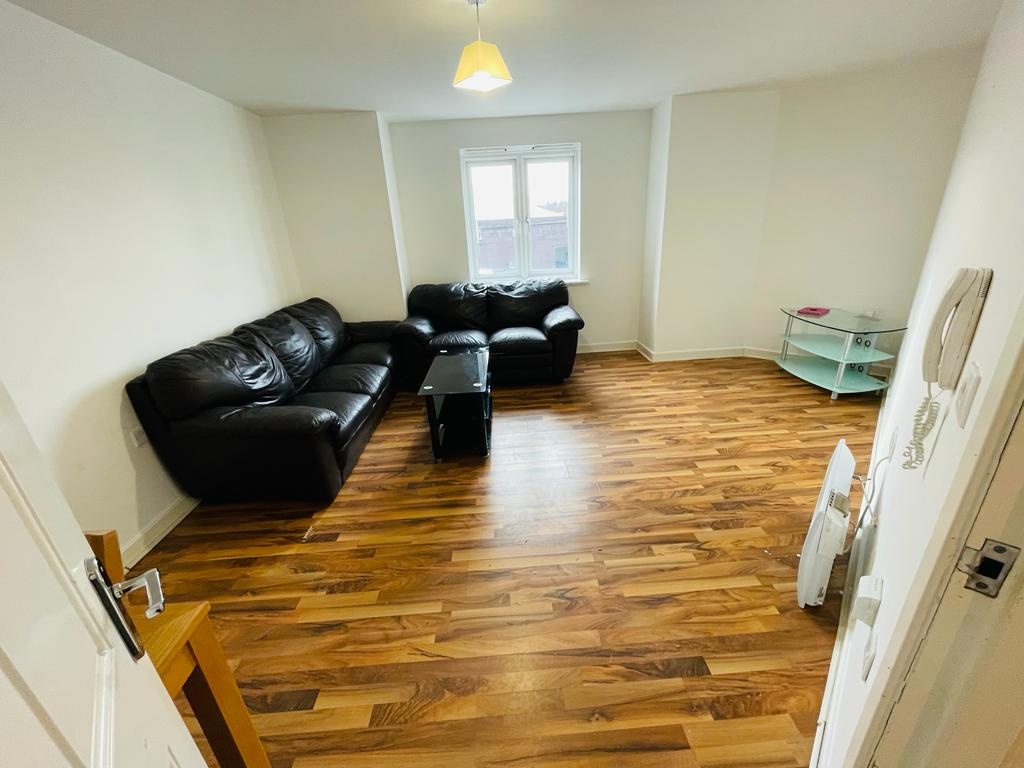 Additional image 19 of 2 Bed Flat, Gabriel Court, LS10, N1 7GU