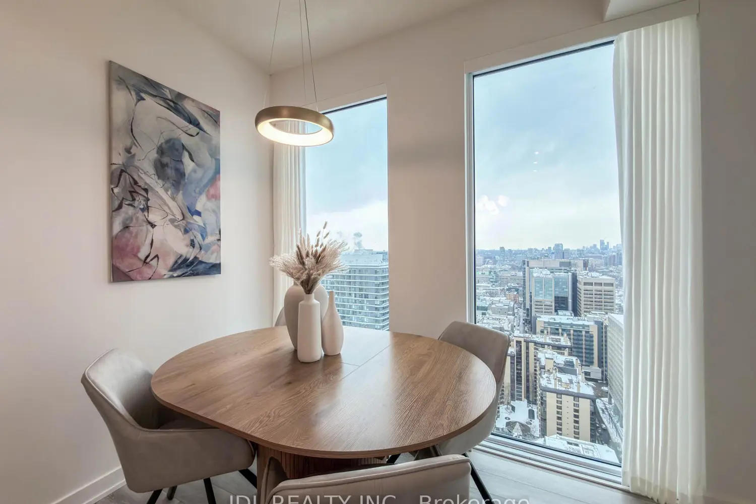 Additional image 5 of 238 Simcoe Street 3709