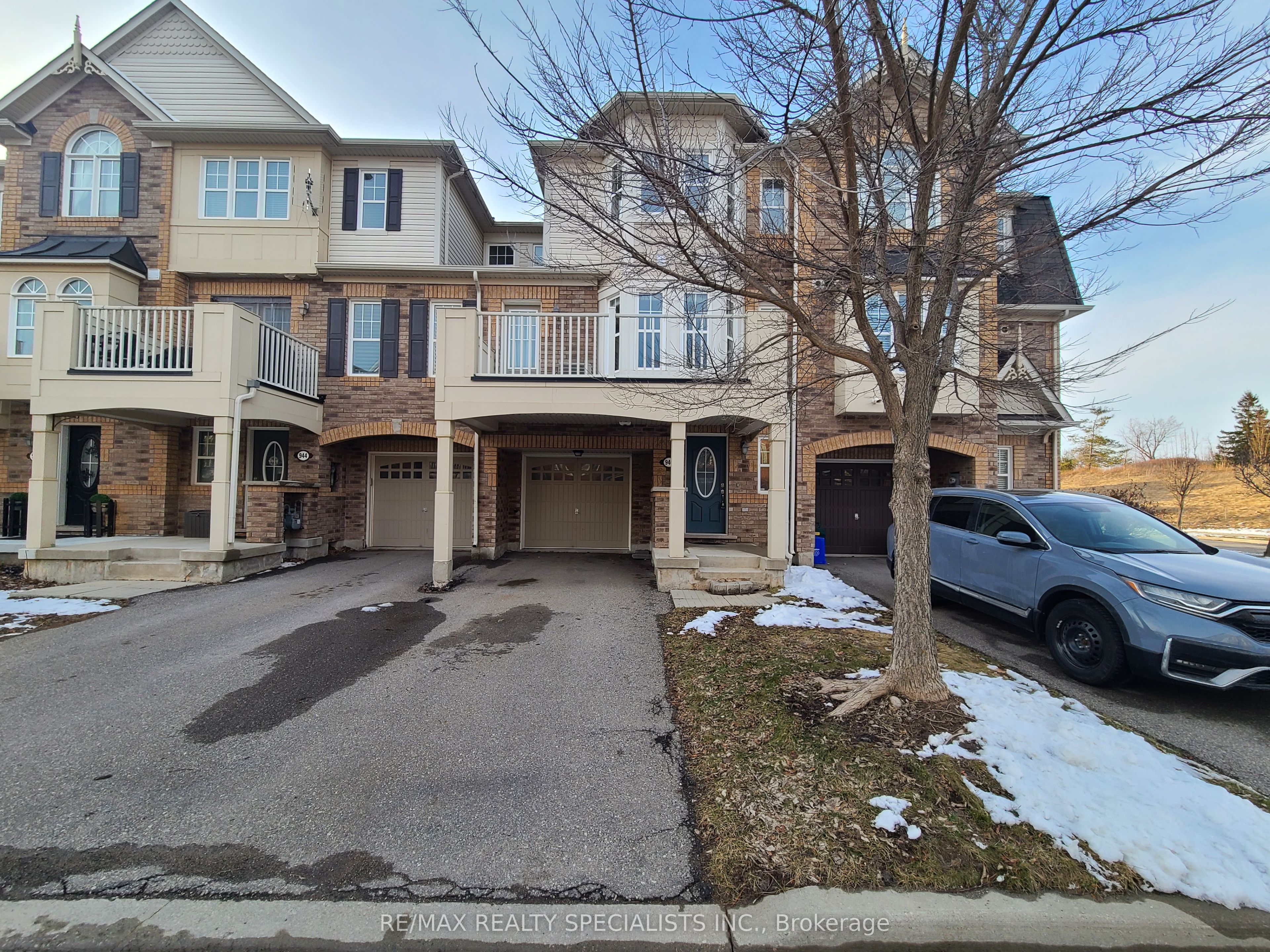 946 Brassard Circle, Milton, ON, L9T 8E2