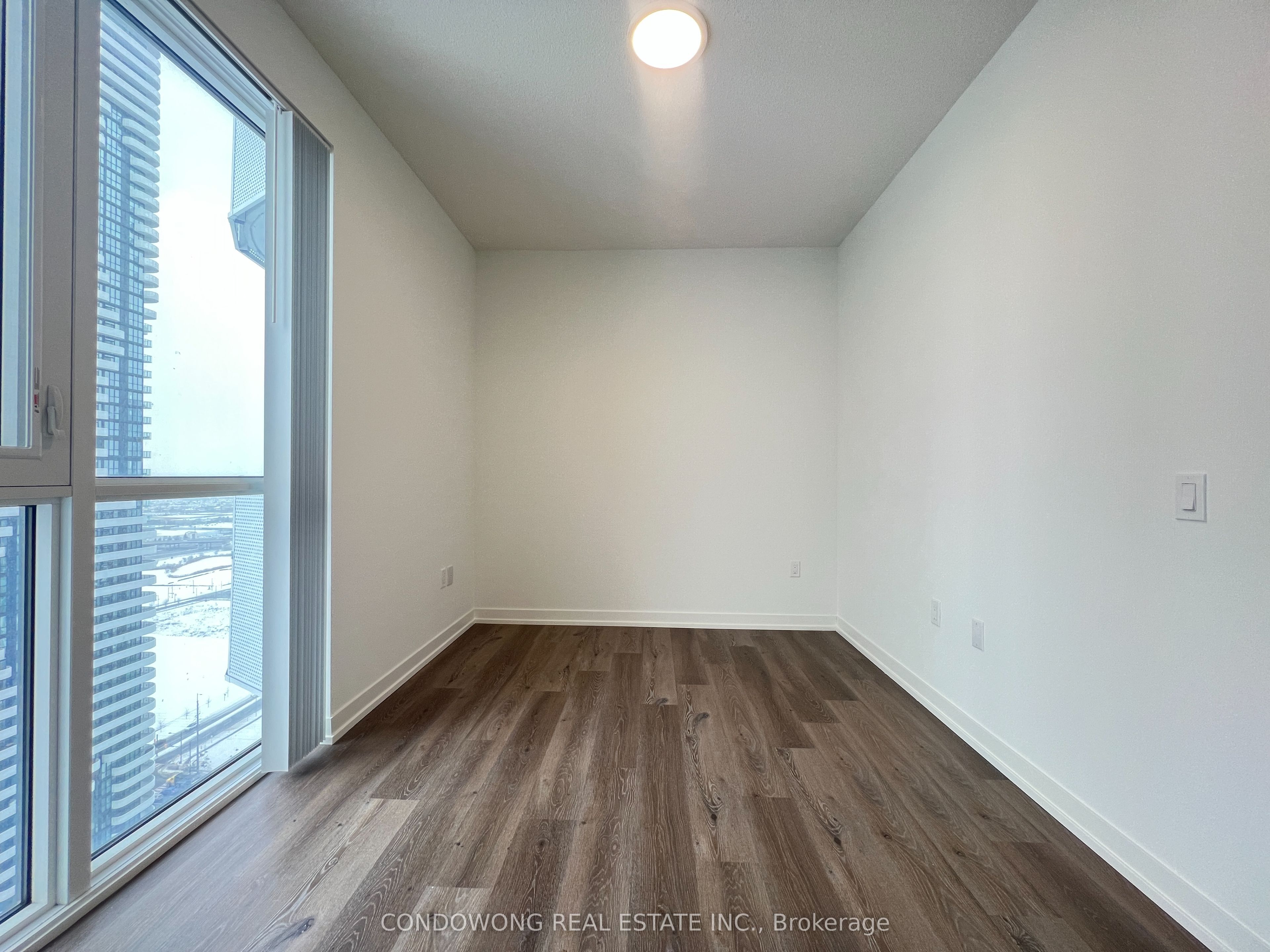 3712-28 Interchange Way, Vaughan, ON, L4K 0P8 photo 5
