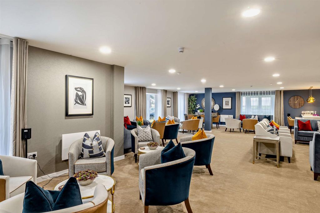 Additional image 23 of 2 bed flat for saleNorthwich Road, Knutsford, Cheshire WA16